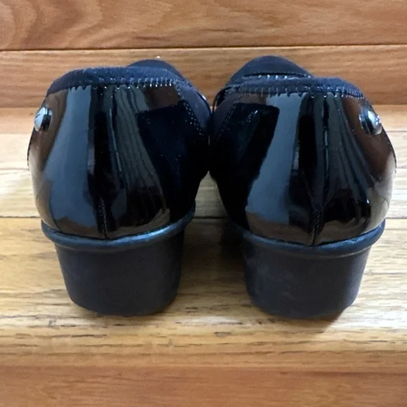 Anne Klein Sports Women’s Black Pump Size 6 M Small Wedge Heels Excellent Condit - Picture 5 of 7